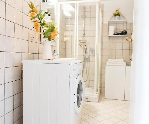 Lion Rooftop Novita' Βενετία