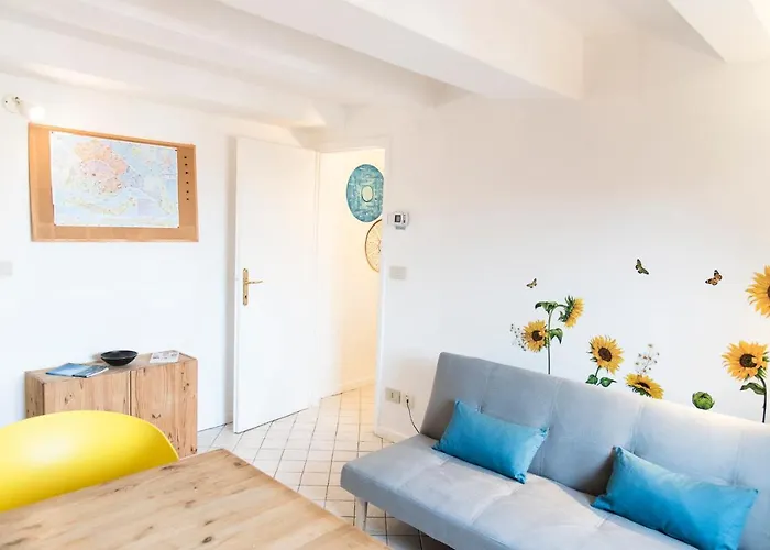 Διαμέρισμα Lion Rooftop Novita'