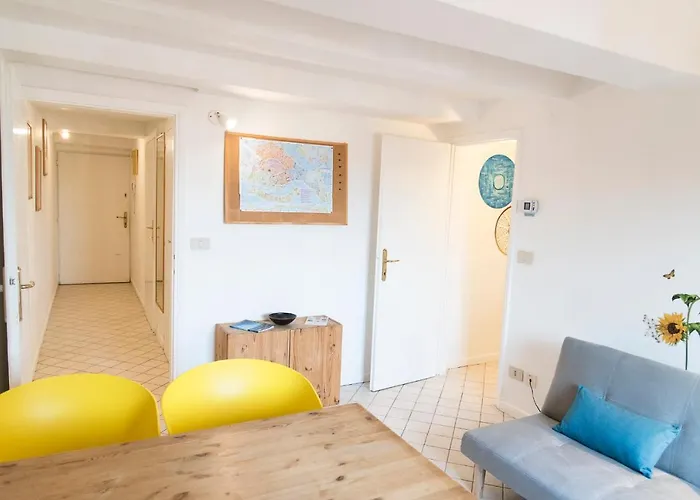 Lion Rooftop Novita'